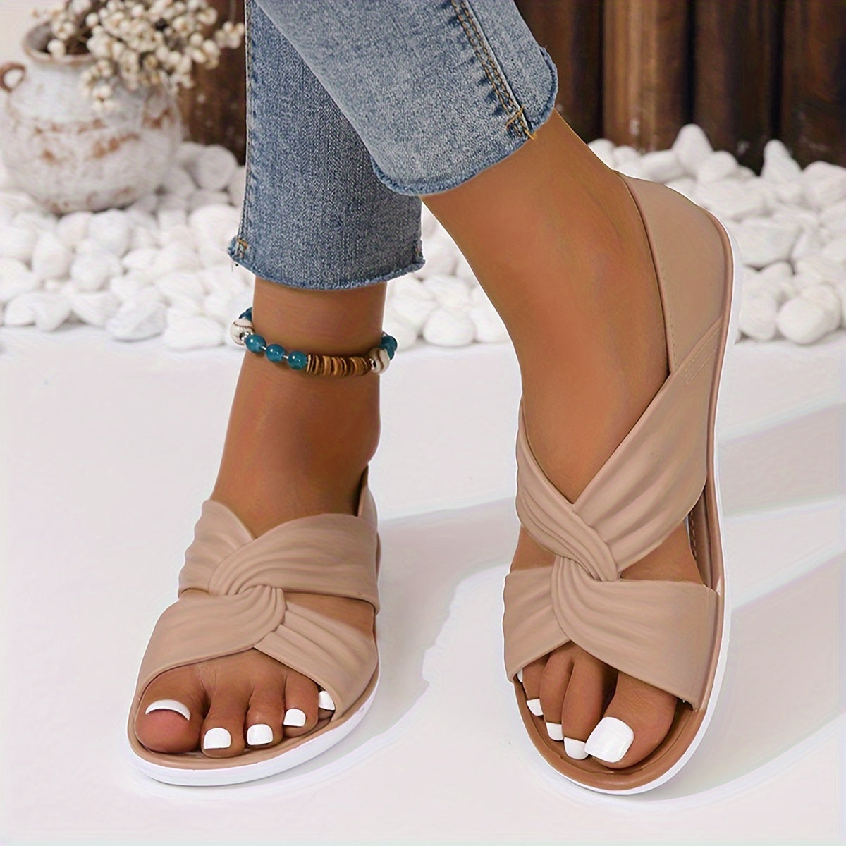 Khaki platte sandalen met gekruiste bandjes - Alina